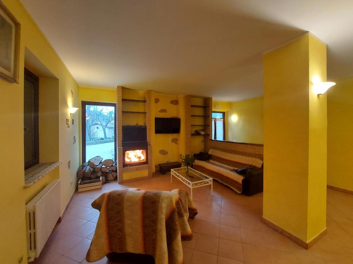 Hotel B&B Resort Fonte La Castellana Sarnano Exterior foto